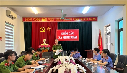 Viện KSND huyện Hoài Đức phối hợp với Cơ quan CSĐT - Công an huyện tiến...